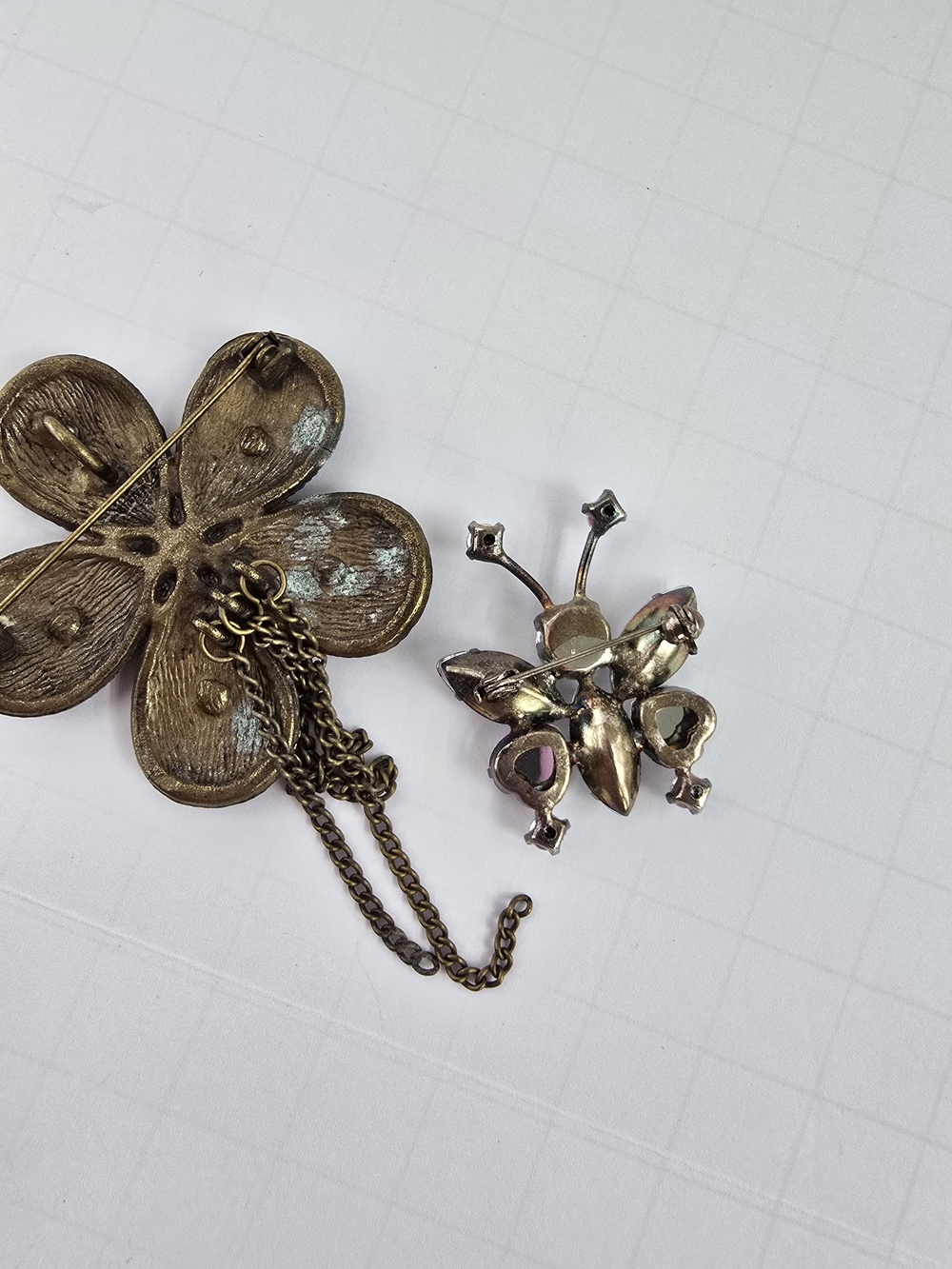 Vintage Brooch Lot Of 6 Butterflies Dragonfly Flower Leaf - Picture 8 of 13